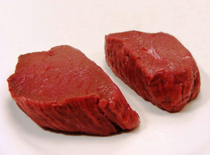 Datei:Venison Steaks.jpg
