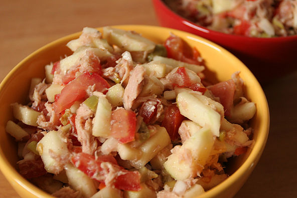 Thunfischsalat mit Apfel und Oliven – Koch-Wiki