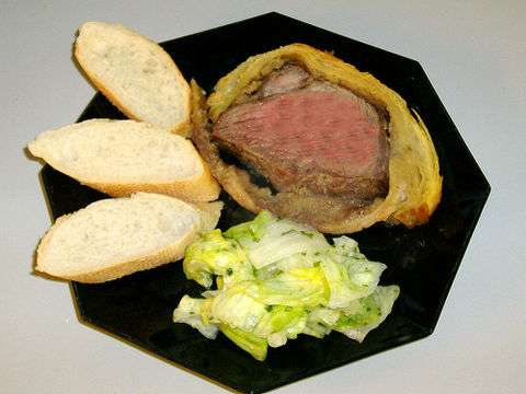 480px-Rinderfilet_Wellington.jpg