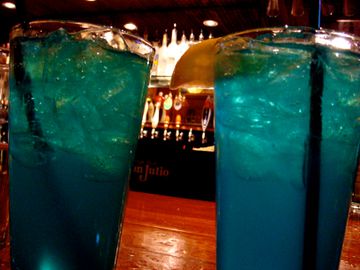 Kategorie:Cocktails Mit Blue Curaçao – Koch-Wiki